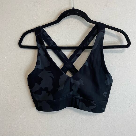 Prana Women's Sports Bra Layna Black Camo Size Medium V Neck Cross Back - Picture 1 of 7